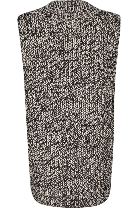 Logo Patched V-neck Woven Sleeveless Sweater