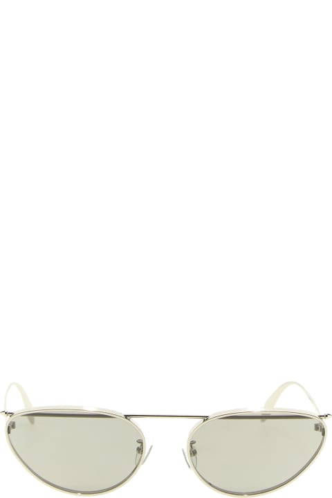 ウィメンズ新着アイテム Alexander McQueen Eyewear Front Piercing Cat-eye Sunglasses
