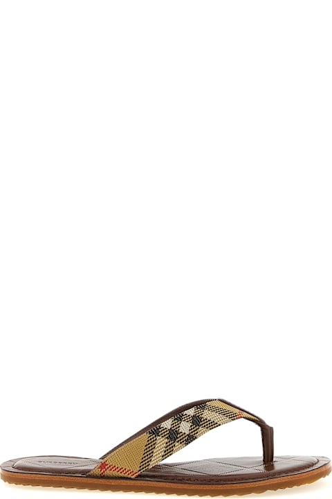 Burberry 'pavillon' Slides