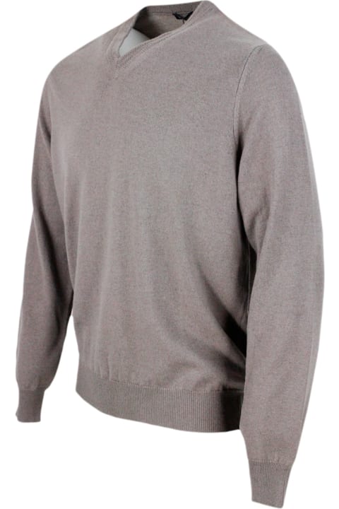 Long-sleeved V-neck Sweater In Fine 2-ply 100% Kid Cashmere With Special Processing On The Edge Of The Neck