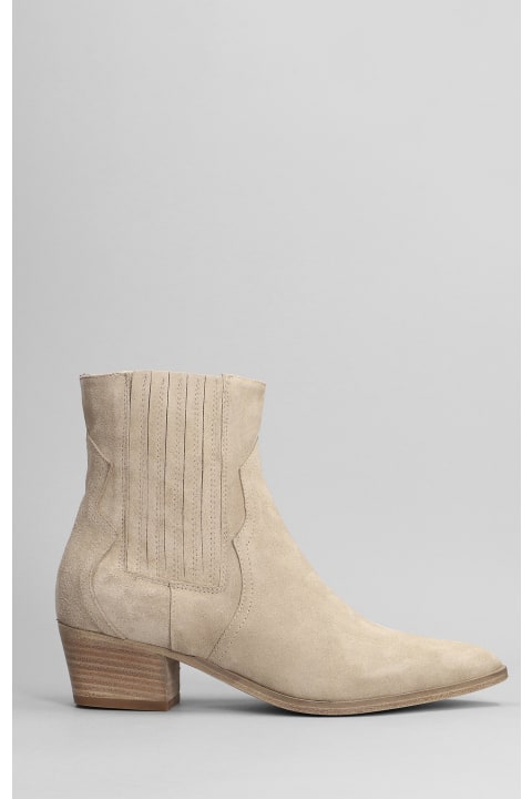 Texan Ankle Boots In Beige Suede