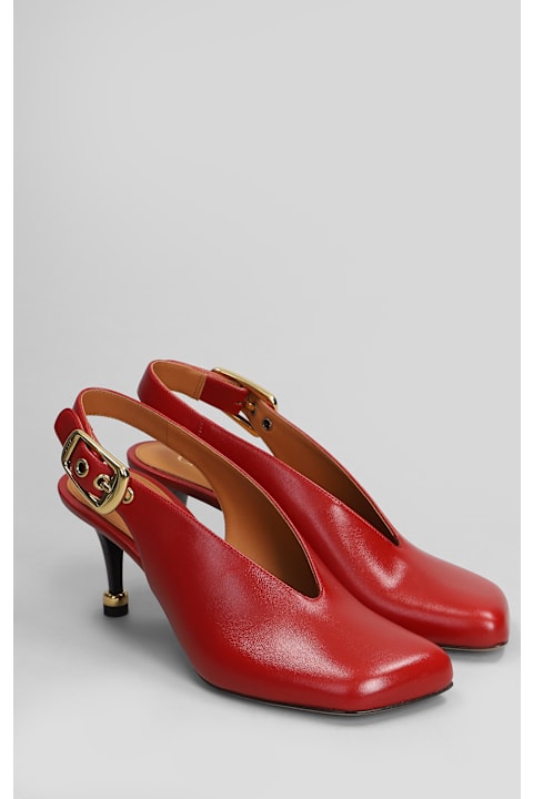 Chloé أحذية كعب عالٍ لـ السيدات Chloé Andrea Pumps In Red Leather