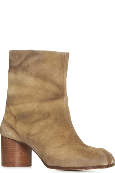 Shoes for Women Maison Margiela Tabi Ankle Boots In Camel Suede