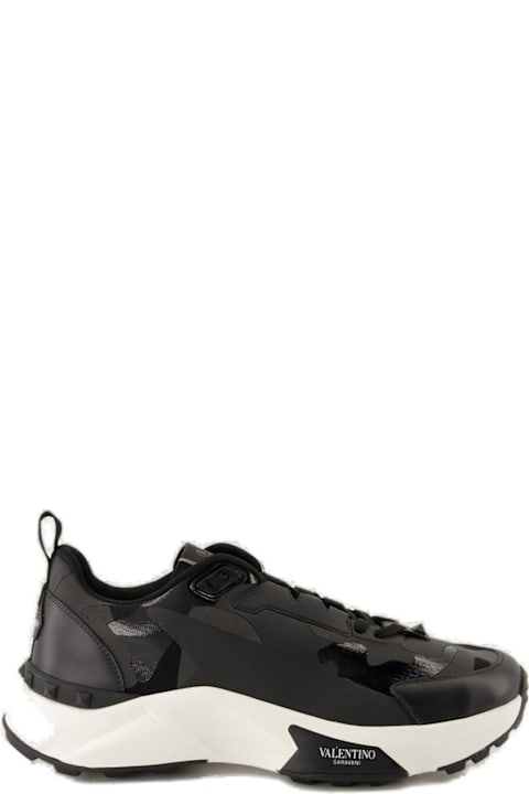 Shoes for Men Valentino Garavani Rockstud Low-top Sneakers