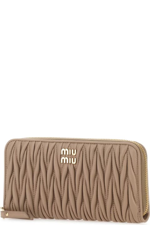 Fashion for Women Miu Miu Powder Pink Nappa Leather Wallet