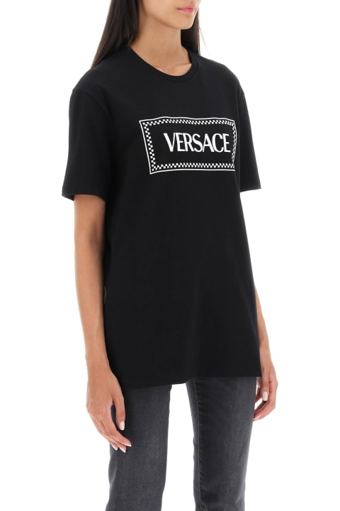 ウィメンズ Versaceのウェア Versace Embroidered Logo T-shirt