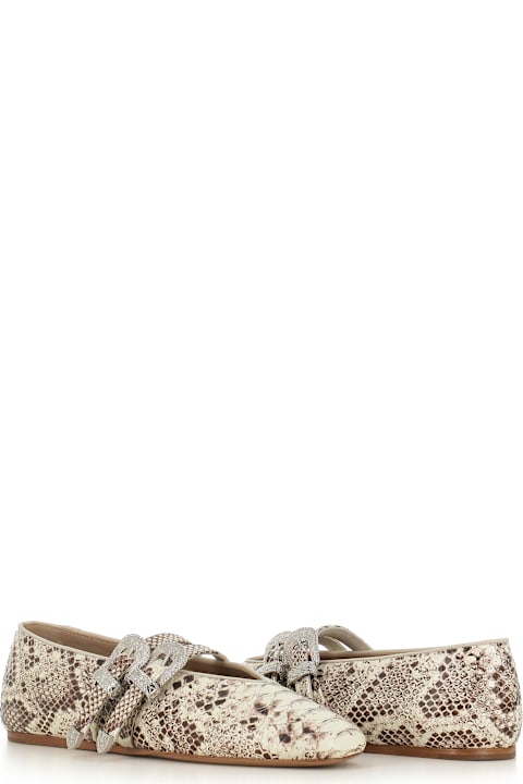 Le Monde Beryl Ballerin Claudia