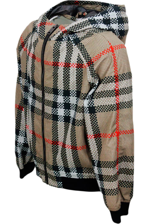 Sale for Boys Burberry Lightweight Windproof Jacket In Technical Fabric With Hood And Zip Closure In Burberry New Check