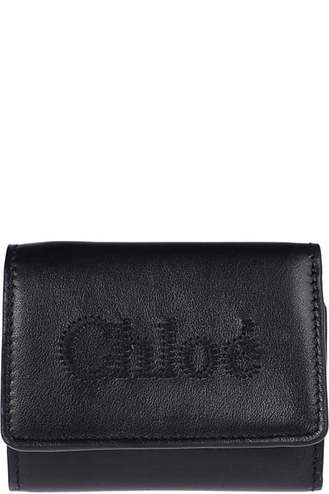 ウィメンズ新着アイテム Chloé Leather Wallet