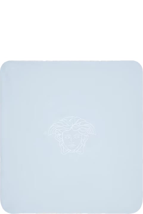 Versace إكسسورات وهدايا لـ رُضع أولاد Versace Light Blue Blanket For Baby Boy With Logo