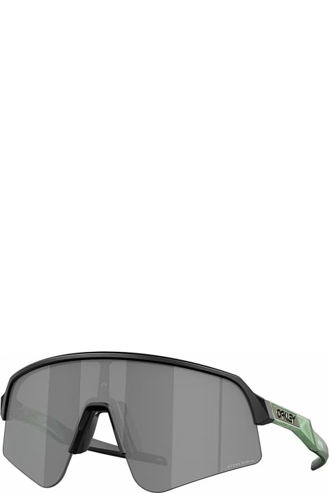 Oakley Eyewear for Women Oakley Oo9465 - Sutro Lite Sweep 946522 Matte Black Sunglasses