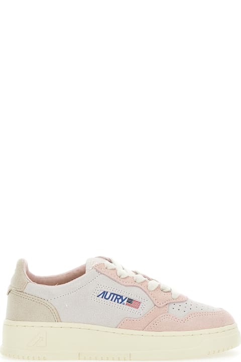 Homeware Autry 
medalist
 Pink Low Top Sneakers With Logo Patch On The Side And Perforated Panels In Leather Girl