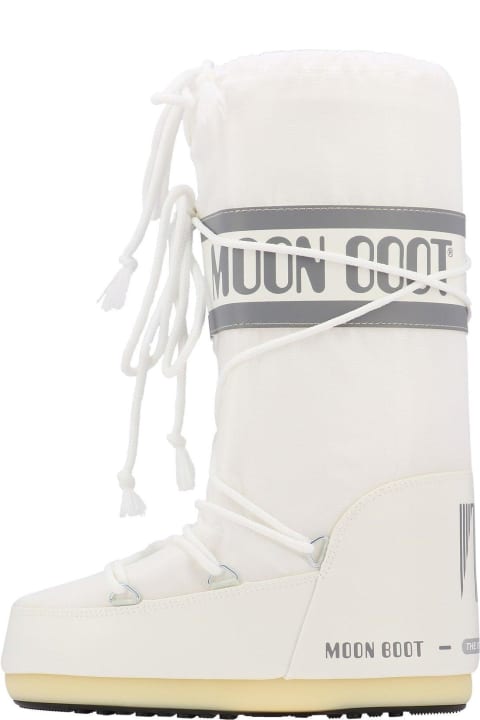 Icon Junior Lace-up Boots