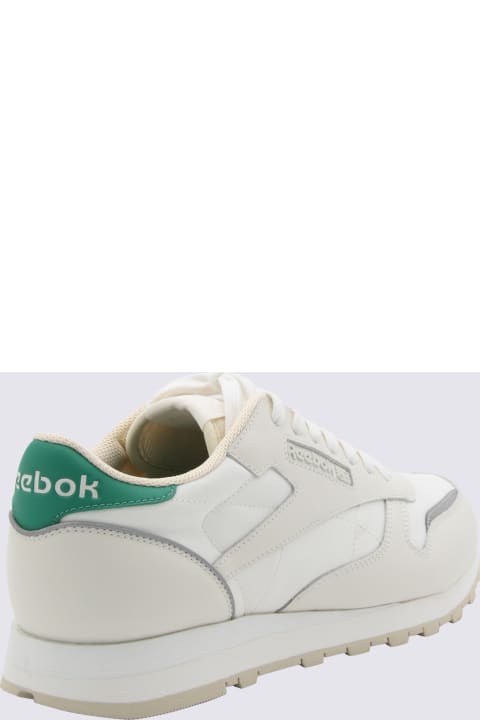 メンズ Reebokのスニーカー Reebok White And Green Leather Sneakers