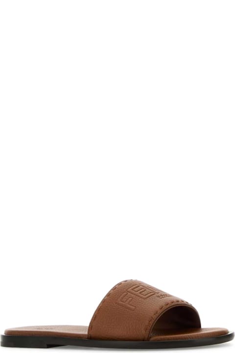 Fashion for Men Fendi Caramel Leather Slippers