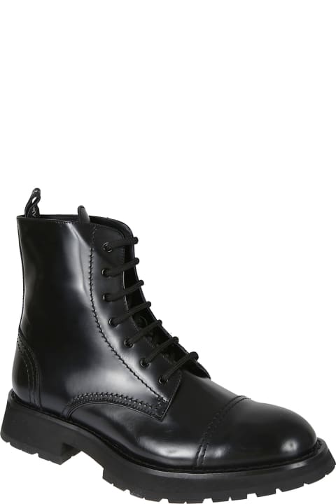 メンズ新着アイテム Alexander McQueen Lace-up Leather Boots