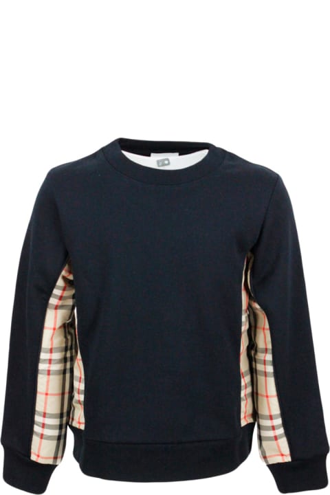 Sweaters & Sweatshirts for Girls Burberry Crewneck Sweatshirt In Cotton And Check On The Sides.