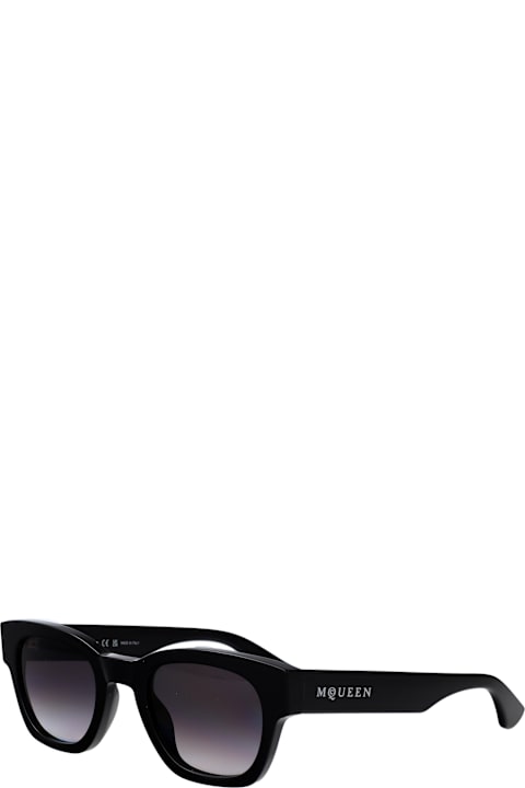 Alexander McQueen Eyewear for Kids Alexander McQueen Eyewear Am0530s Sunglasses