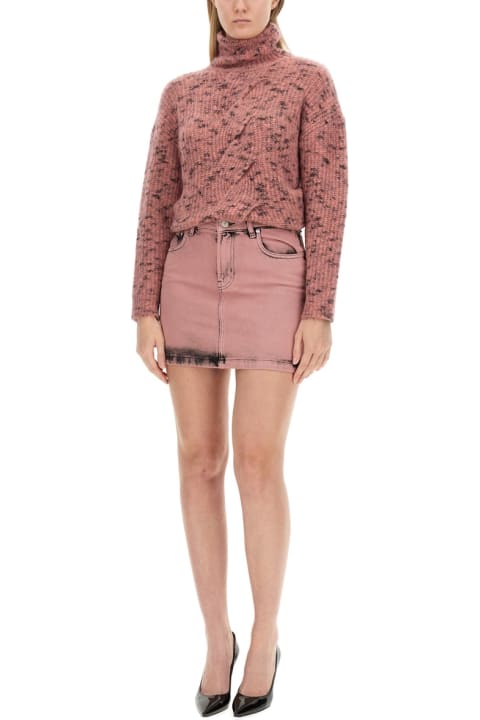 أدوات منزلية M05CH1N0 Jeans Pink Wool Blend Turtleneck Sweater