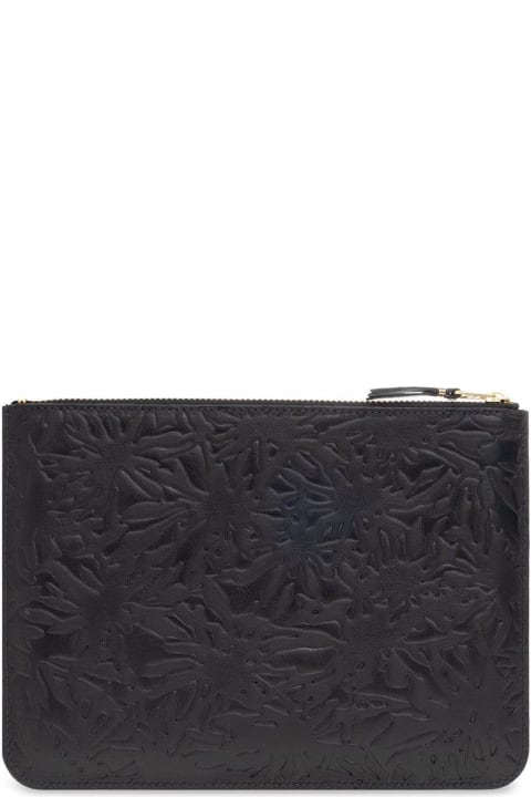 All-over Embossed Zipped Wallet