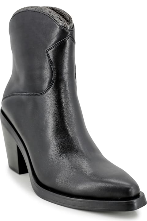 ウィメンズ Ashのレースアップシューズ Ash Judy Boots