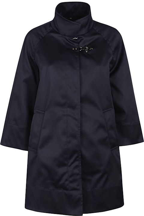 Homeware Fay Raglan Sleeve Cape