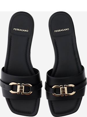 サンダル・ミュール FERRAGAMO Leather Flat Sandals With Logo Ferragamo Leather Flat Sandals With Logo | italist