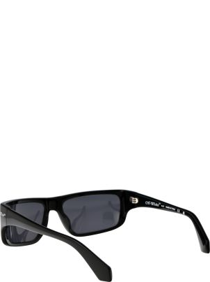 【送料&関税込】Off-White Bologna Rectangular Frame Sunglass Off-White Bologna Rectangular Frame Sunglasses | italist
