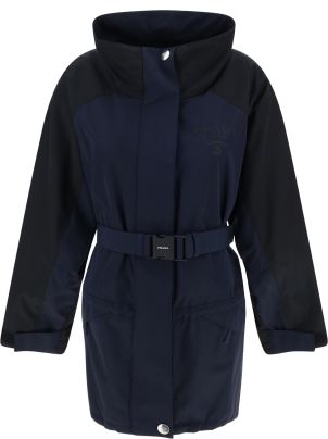 Prada Women's Jacket EU Size 42 (USA 6). NWT navy. $1230 Retail. Stunning