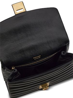 Salvatore Ferragamo カジュアルジャケット 青 4105725L0011 Salvatore Ferragamo カジュアルジャケット 青 4105725L0011