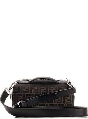 ビジネスバッグ・アタッシュケース FENDI 'Siesta Medium FF Eclissi' travel bag Fendi Siesta Medium Ff Eclissi Travel Bag | italist, ALWAYS