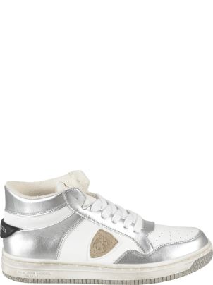 A Pair to Invest In: Gucci Sneakers for Women - Italist Magazine