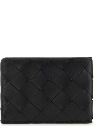 長財布 BOTTEGA VENETA Black leather cardholder Leather card holder in black - Bottega Veneta | Mytheresa