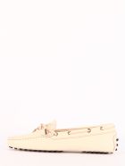 Tod's Pink Gommino Moccasin Tod's Pink Gommino Moccasin - Rosa