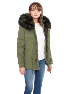 Exclusive Fw20 Icon Parka: Army Mini Parka Raccoon Fur Mr & Mrs Italy Exclusive Fw20 Icon Parka: Army Mini Parka Raccoon Fur - ARMY
