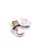 Moschino Cradle Shoes With Teddy Bear Moschino Cradle Shoes With Teddy Bear - Bianco-rosa