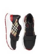 Burberry Sneakers Burberry Sneakers - Multicolor