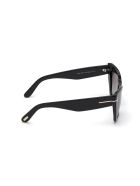 Tom Ford FT0871 Sunglasses Tom Ford FT0871 Sunglasses - B