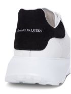 Alexander McQueen Oversize Sneakers In White Leather Alexander McQueen Oversize Sneakers In White Leather - White/black