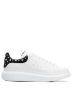 Man White Oversize Sneakers With Studs On The Spoiler Alexander McQueen Man White Oversize Sneakers With Studs On The Spoiler - White/black