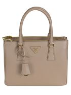 Prada Top Zip Logo Plaque Tote Prada Top Zip Logo Plaque Tote - Cammeo