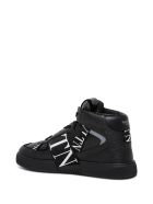 Valentino Garavani Black Leather Sneakers With Vl7n Logo Valentino Garavani Black Leather Sneakers With Vl7n Logo - Black