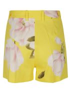 Valentino Floral Print Shorts Valentino Floral Print Shorts - Yellow/Multicolor