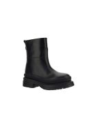 Single Spike Stud Boots Valentino Garavani Single Spike Stud Boots - Black
