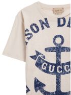 Gucci Cotton T-shirt With Print And Logo Gucci Cotton T-shirt With Print And Logo - White