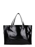 Acne Studios Tote In Black Polyuretan Acne Studios Tote In Black Polyuretan - black