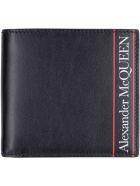 Leather Flap-over Wallet Alexander McQueen Leather Flap-over Wallet - Black/red
