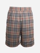 Burberry Technical Twill Shorts With Vintage Check Tartan Motif Burberry Technical Twill Shorts With Vintage Check Tartan Motif - Beige