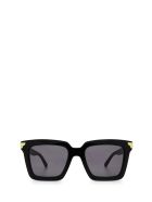 Bottega Veneta Bottega Veneta Bv1005s Black Sunglasses Bottega Veneta Bottega Veneta Bv1005s Black Sunglasses - Black