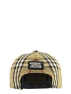 Burberry Trucker Cap - Baseball Cap With Vintage Check Pattern And Logo Patch Burberry Trucker Cap - Baseball Cap With Vintage Check Pattern And Logo Patch - Archive Beige
